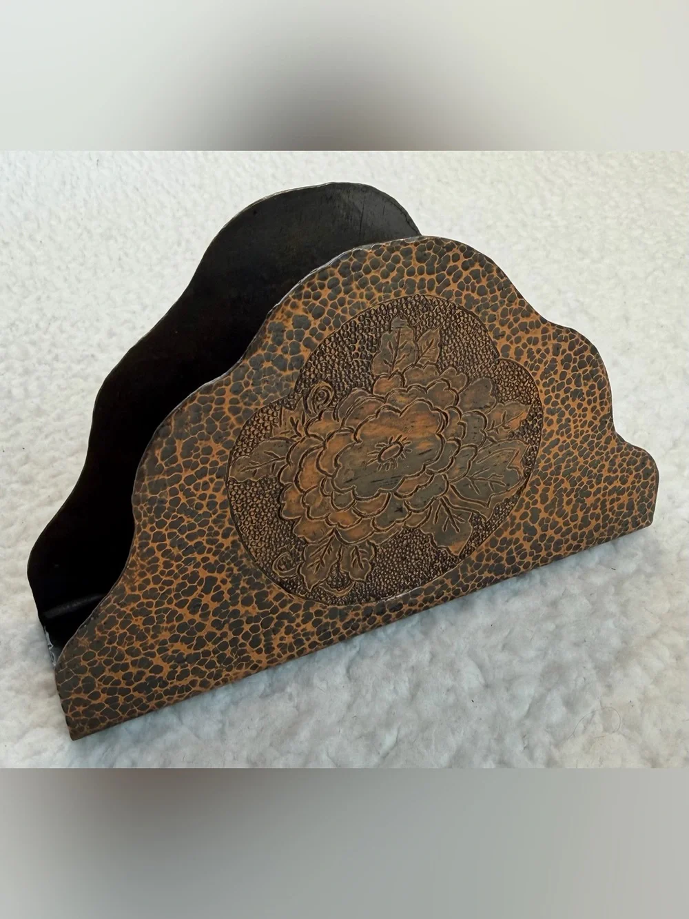 (VTG) Hammered Copper Floral Napkin / Letter Holder, OS